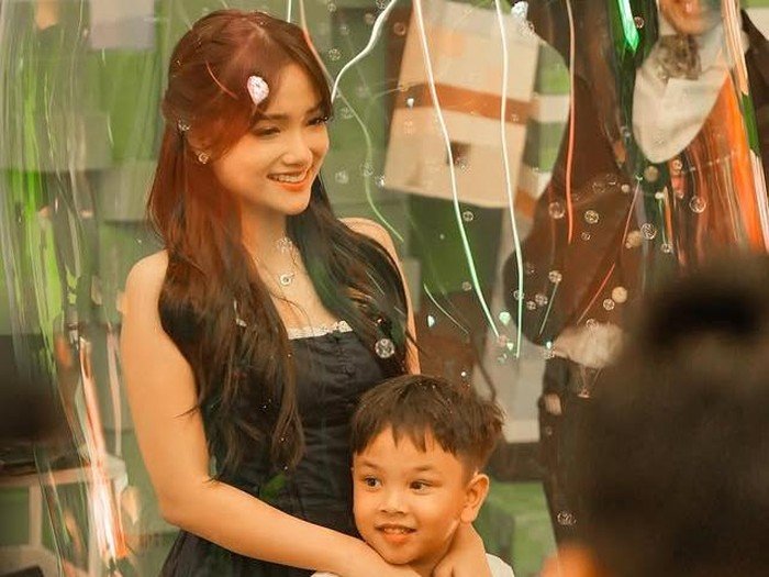 keseruan-ultah-kelima-gala-sky-bertema-minecraft-1752568424589_43